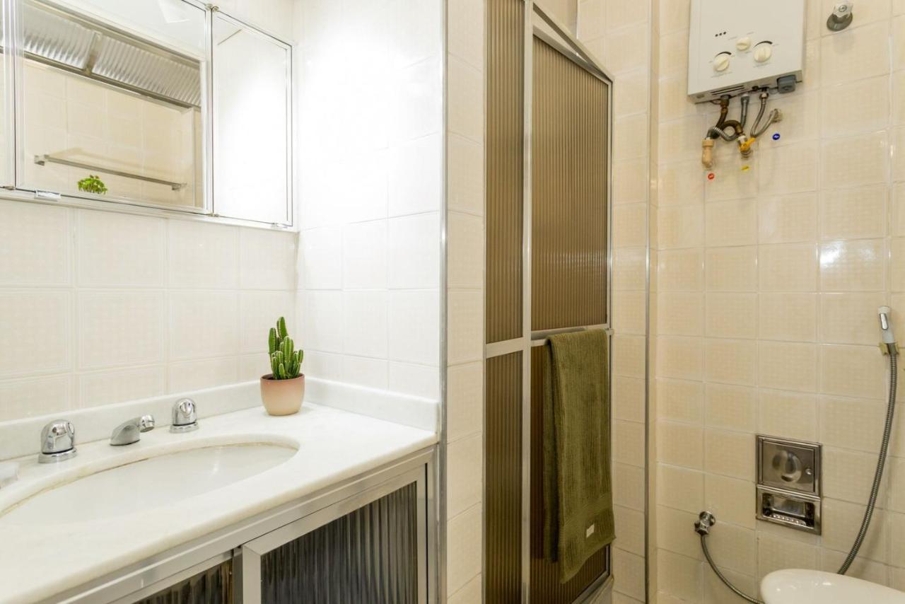 Relax Em Copacabana, Quarto E Sala, 150 Mt Da Praia, Cozinha, Maq De Lavar Roupa E Ar Rio de Janeiro Eksteriør bilde